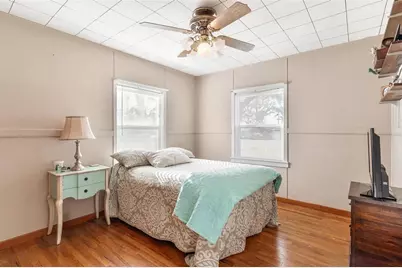 32828 Lake Eustis Drive, Tavares, FL 32778 - Photo 25