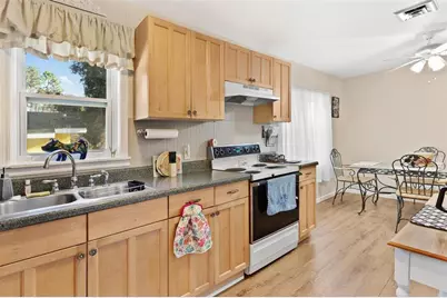 32828 Lake Eustis Drive, Tavares, FL 32778 - Photo 17