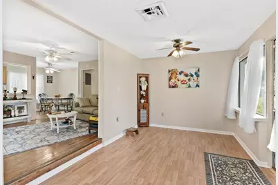 32828 Lake Eustis Drive, Tavares, FL 32778 - Photo 9