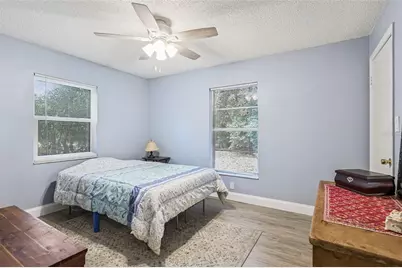 690 E Jackson Avenue, Mount Dora, FL 32757 - Photo 15