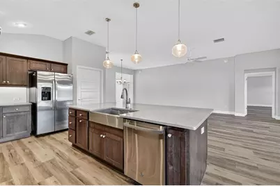 4138 Burgess Drive, The Villages, FL 32163 - Photo 9