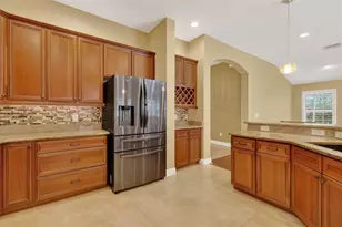 1326 Brinkley Ln, The Villages, FL 32163 - Photo 9