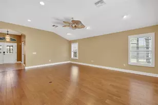 1326 Brinkley Ln, The Villages, FL 32163 - Photo 17