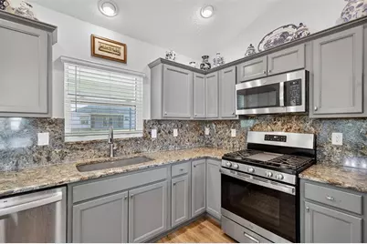 4290 Collerette Court, The Villages, FL 32163 - Photo 5