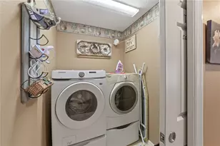 9041 SE 166th Kathy Loop, The Villages, FL 32162 - Photo 29