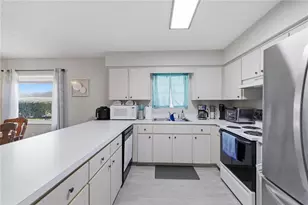 10034 SE 175 St, Summerfield, FL 34491 - Photo 9