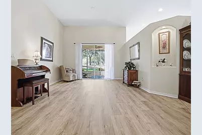 24239 Belle Mede Drive, Leesburg, FL 34748 - Photo 5