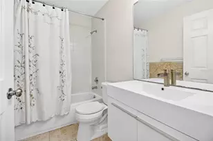 2250 Chase Ct, Mount Dora, FL 32757 - Photo 23