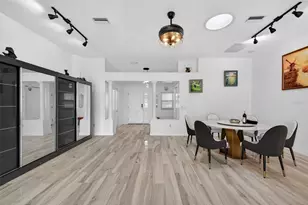 411 Del Mar Dr, Lady Lake, FL 32159 - Photo 11