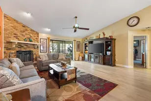 804 N Shore Dr, Leesburg, FL 34748 - Photo 13