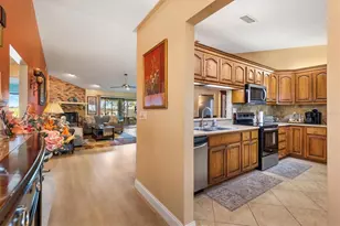 804 N Shore Dr, Leesburg, FL 34748 - Photo 3