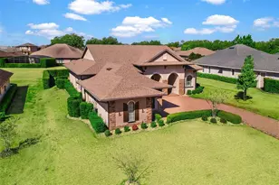 39513 Hillrise Ln, Lady Lake, FL 32159 - Photo 61