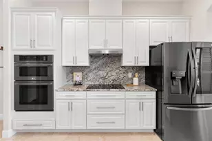 39513 Hillrise Ln, Lady Lake, FL 32159 - Photo 25