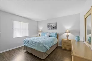 529 Valencia Pl, The Villages, FL 32159 - Photo 21