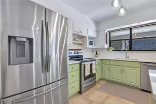 2108 Dogwood Cir, Mount Dora, FL 32757 - Photo 7