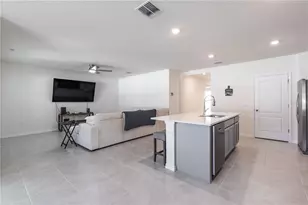 976 Bear Hammock Dr, Umatilla, FL 32784 - Photo 9