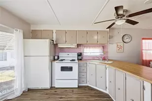 3896 Picciola Rd, Fruitland Park, FL 34731 - Photo 11