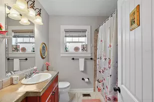 831 N Grandview St, Mount Dora, FL 32757 - Photo 19