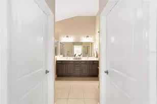 10161 Julia Isles Ave, Oxford, FL 34484 - Photo 21