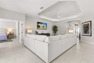 6605 Newell Loop, The Villages, FL 32163 - Photo 9