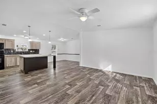 269 Lime St, Wildwood, FL 34785 - Photo 3