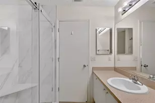 974 Livingston Loop, The Villages, FL 32162 - Photo 19