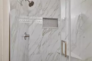 974 Livingston Loop, The Villages, FL 32162 - Photo 21