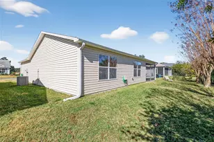 974 Livingston Loop, The Villages, FL 32162 - Photo 31