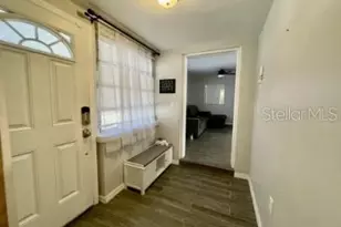 706 Mission Dr, Wildwood, FL 34785 - Photo 3