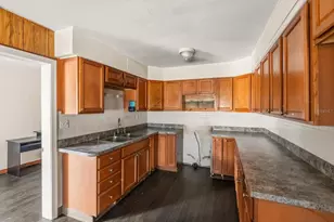 703 & 705 Cleveland Ave, Wildwood, FL 34785 - Photo 17