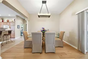 701 Cordova Cir, The Villages, FL 32162 - Photo 7