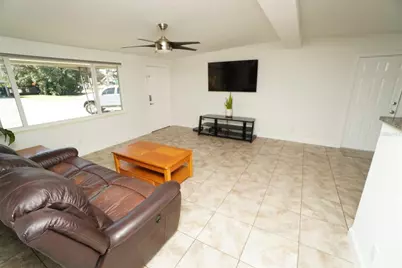 1002 Orangewalk Drive, Brandon, FL 33511 - Photo 5