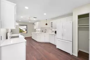 1601 Chavez Ct, The Villages, FL 32159 - Photo 11