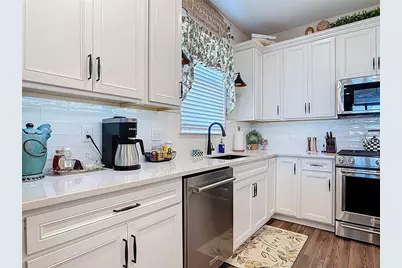 2750 Purple Meadow Court, Minneola, FL 34715 - Photo 17