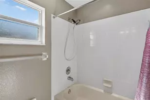 1088 Brenton Manor Dr, Winter Haven, FL 33881 - Photo 23