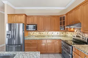 1412 Meadow View Way, Lady Lake, FL 32159 - Photo 7