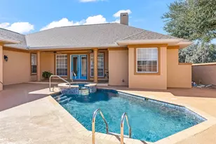 1412 Meadow View Way, Lady Lake, FL 32159 - Photo 3