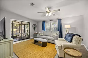814 Orchid St, Lady Lake, FL 32159 - Photo 9