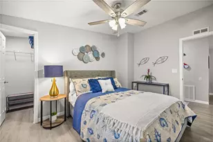 814 Orchid St, Lady Lake, FL 32159 - Photo 13