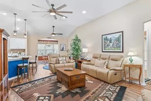 16975 SE 91st Shubrick Ct, The Villages, FL 32162 - Photo 9