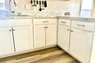 610 Cottage Park Ln, Leesburg, FL 34748 - Photo 9