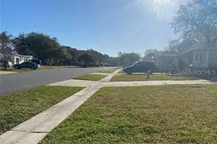 610 Cottage Park Ln, Leesburg, FL 34748 - Photo 25