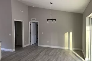 9175 N Commodore Dr, Dunnellon, FL 34434 - Photo 15