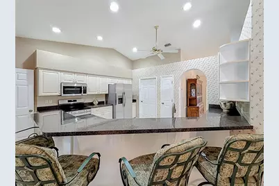 13700 SE 90th Court, Summerfield, FL 34491 - Photo 11