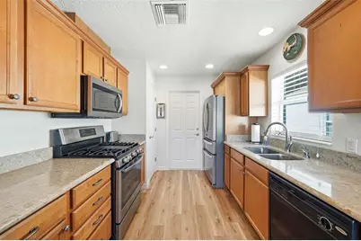 26728 White Plains Way, Leesburg, FL 34748 - Photo 15