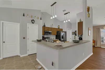 10521 Cedar Forest Circle, Clermont, FL 34711 - Photo 9