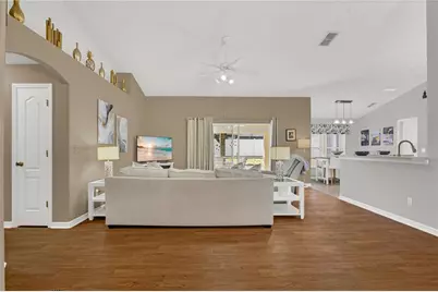 10521 Cedar Forest Circle, Clermont, FL 34711 - Photo 5