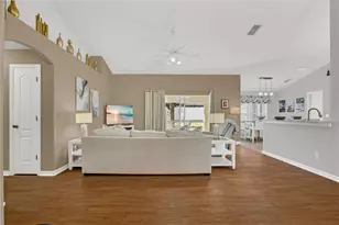 10521 Cedar Forest Cir, Clermont, FL 34711 - Photo 5