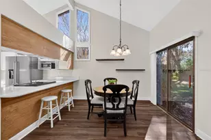 301 Clusterwood Dr, Yalaha, FL 34797 - Photo 17