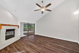 301 Clusterwood Dr, Yalaha, FL 34797 - Photo 13